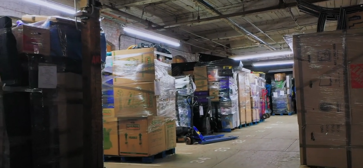 Movement Pro Vanlines Moving & New York Knicks