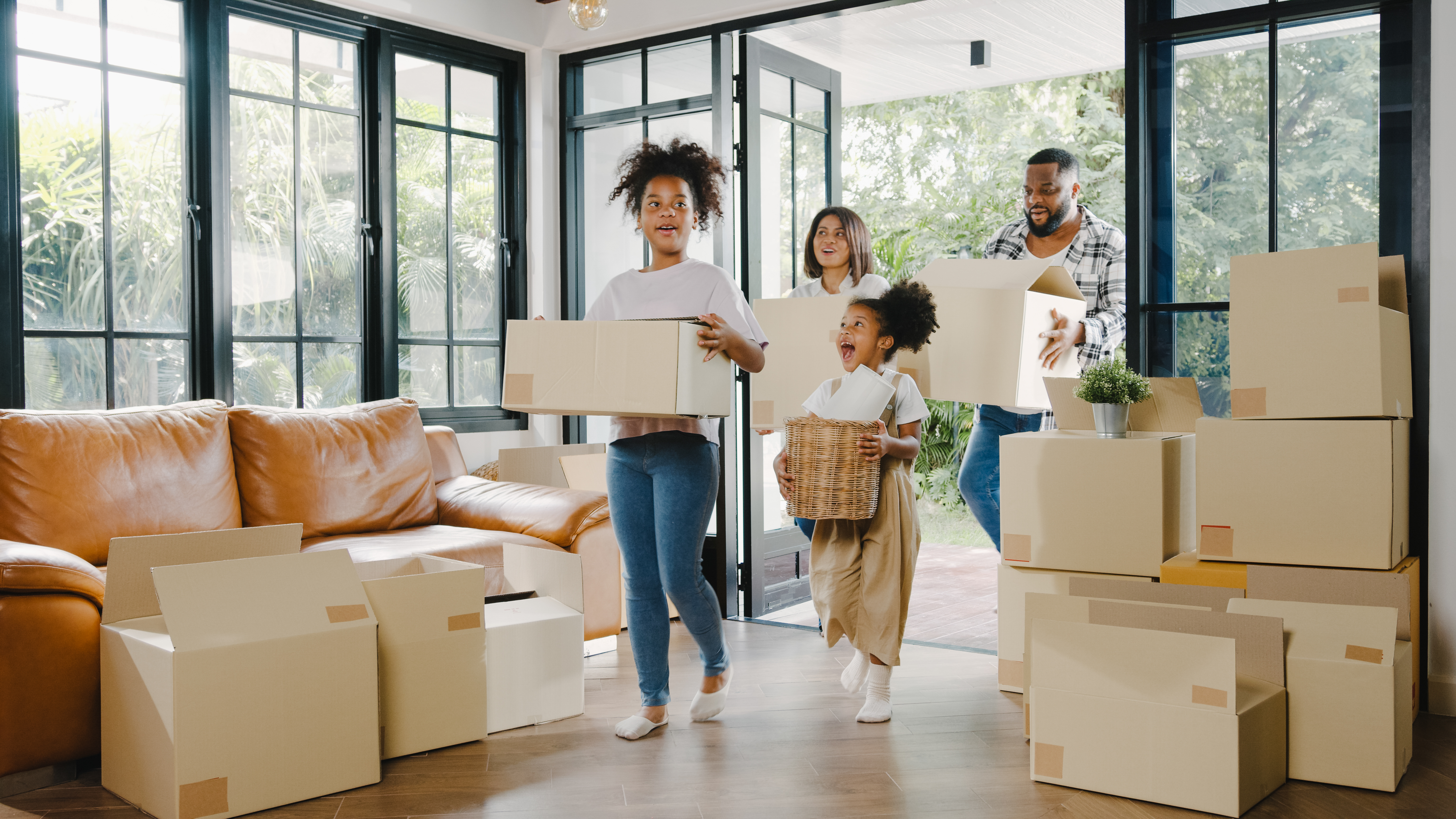 How to expertly pack valuable items when moving